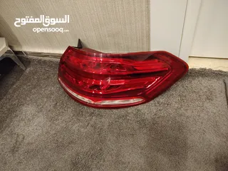  3 ضو خلفي شمال مرسيدس E200 مرسيدس جديد الاصلي
