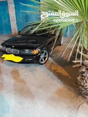 2 بي ام e46 للبيع او البدل على اوتمتيك 2001 بحاله جديده وممتازه
