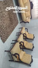  2 كنب 9 مقاعد شبه الجديد زان كامل فخم ولأ نقره