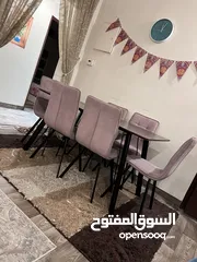  3 طاوله طعام و 6 كراسي