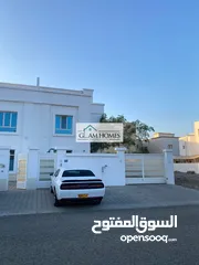  3 Elegant 5 BR villa for sale in Bosher Awabi Ref: 770H
