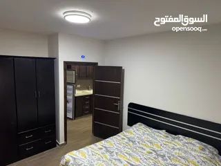  1 لستوديو بحالة جيدة