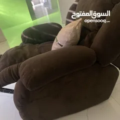  4 كرسي ريكلاينر عدد 2
