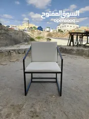  4 تفصيل وتجهيز جميع انواع الكراسي تجهيز صالات افراح مطاعم ومقاهي ومنازل.