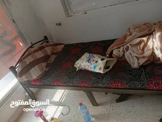  2 خزانه وتخت  استعمال شخصي