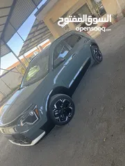  3 سيارات حديثة للإيجار كهربا وهايبرد وبنزين للإيجار اليومي ، اسبوعي ،وشهري