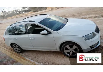  3 سكودا اوكتافيا 2016 ترخيص 2015 ستيشن  قير اتوماتيك  متور 1600 سياره فحص نخب نضيفه اصل برايفت
