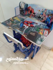  1 مكتب اطفال مع كرسي