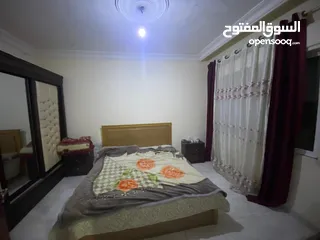  1 شقة للبيع مقسومة إلى استودهين 90 متر طابق ثالث بسعر لقطة 30 الف غير قابل للتفاوض