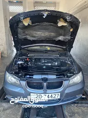  6 BMW 320 model 2006 e90