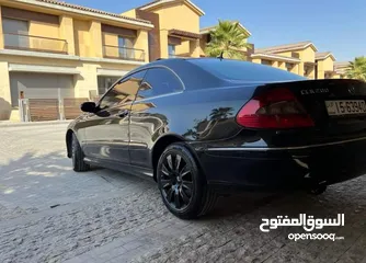  4 مرسيدس 200 mercedes clk كوبيه موديل  ((2007 ))لون اسود فحص كامل