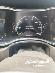 1 جراند شيروكي 2014للبيع