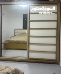  1 غرفة نوم خشب بلوط + خزانة اطفال ثلاث دفات
