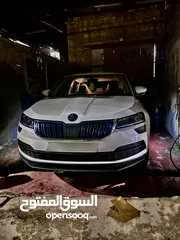  1 كاروك 2020 رخصه ((ركزز مطور 2.000 دفع رباعي )) ديزل يعني صاروخ مش منعج 195 حصان شركه. قطاره