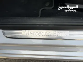  20 Mercedes-Benz  E200 EQ 2022