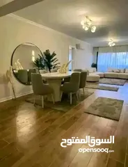  2 شقه متشطبه بالتكيفات ووحده المطبخ استلام فوري جاهزه للمعاينه للبيع ف La Capital compound