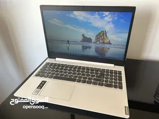  1 Lenovo Ideapad Ryzen 7 -8GB Ram- AMD RX VEGA 10