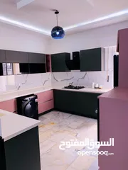  1 الشقة للبيع الدور الاول