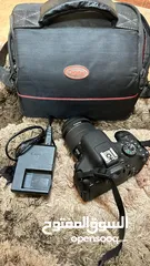  1 كاميرا كانون 750D مع كافة ملحقاتها مومري 16GB إستخدام بسيط جداً