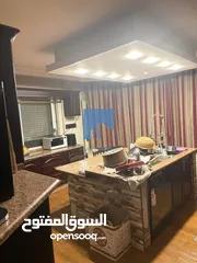  8 شقة  مميزة للبيع في خلدا قرب دوار السكر طابق ثاني 150م تشطيب سوبر ديلوكس