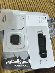  2 Apple Watch Ultra 1