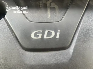  12 سيارة هونداي أفانتي GDI