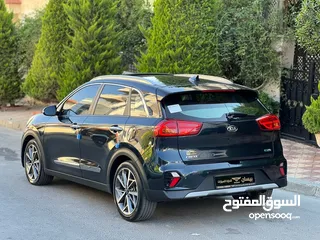  4 كيا نيرو Touring موديل 2020 فل كامل اعلى صنف اقساط على صورة آلهوية فقط دفعة اولى 3000 دينار