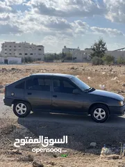  5 اوبل كاديت 90 جير عادي