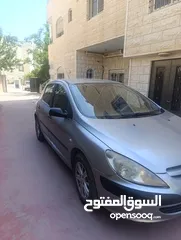  9 بيجو 307 موديل 2005 بحالة ممتازة وبدون اعطال مع وجود قطع غيار للسيارة السعر عالكاش مع امكانية البدل