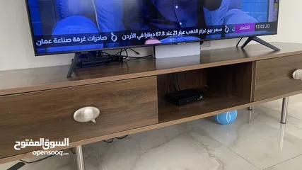  4 غرفة معيشة طقم كنب وطاولة تلفاز