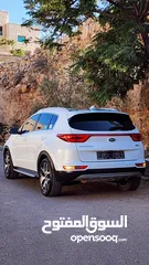  9 كيا سبورتاج متور2000ديزل 4x4