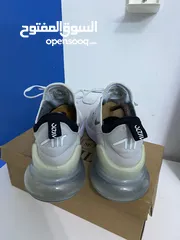  4 حذاء نايكي Nike Airmax270 مقاس 44 /44.5 الأصلي بحال الوكاله لون مميز الضبان الأصلي