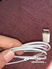  2 شاحن ايفون للبيع