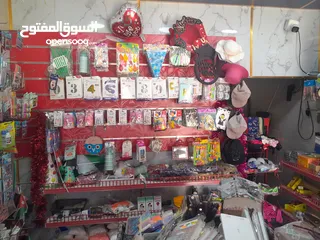  2 اكسسوارات و نثريات و مكياج و اغراض كثيره