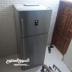  3 ثلاجة منزلية نوع (بيكو) معروضة للبيع المكان طولكرم (اكتابا) السعر 400 شيقل