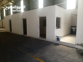  3 هنجر صناعي مميز للبيع او الايجار  على بعد 200متر عن جسر ابو علندا