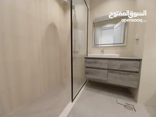  16 شقة غير مفروشة للإيجار 320م2 ( Property 19519 )-175072651