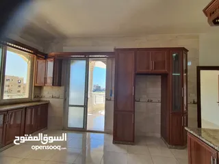  4 شقة ضمن فيلا طابق ثاني للايجار اربد