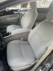  6 Toyota prius 2005  وارد امريكي مالك وحيد من 2010