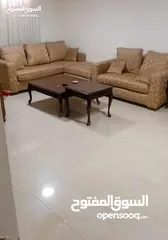  1 شقة فارغة للايجار