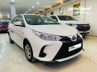  2 Toyota Yaris 2021