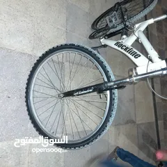  4 دراجة هوائية