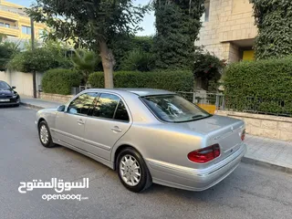  4 مرسيدس بنز قرش ونص بحاله الشركه