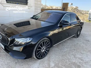 6 Mercedes-Benz/ E220 مرسيدس
