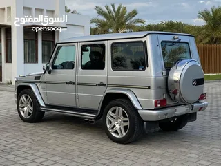  8 MERCEDES G55