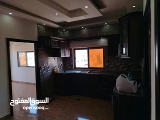  9 منزل للبيع في المستندة
