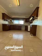  24 شقة مميزة - خلدا - 3نوم 1ماستر - 215م - فايربليس - إطلالة - موقع هادئ ومميز