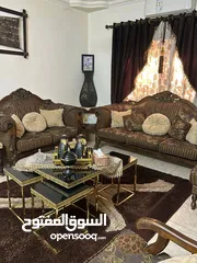  4 اكثر من  طقم كنب