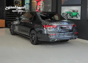  2 Mercedes e300e