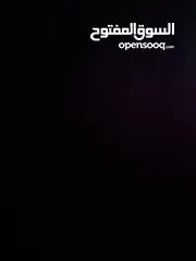  3 صالون رجالي للبيع على شارع حيوي